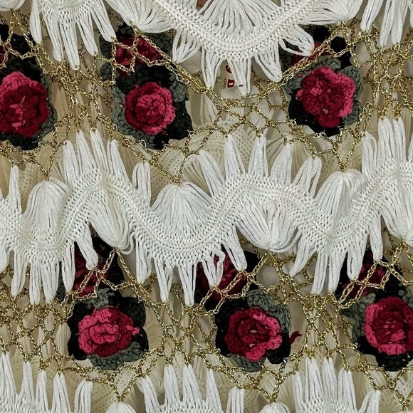 NWT! VINTAGE 60's DK FASHION Women's Crochet Floral Blouse Gold Detailing MISSY - Picture 3 of 5
